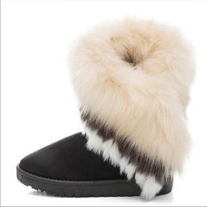 Furry winter boots